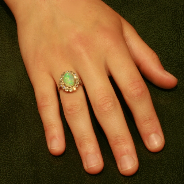 Vintage opal engagement ring diamonds setting (image 8 of 9)
